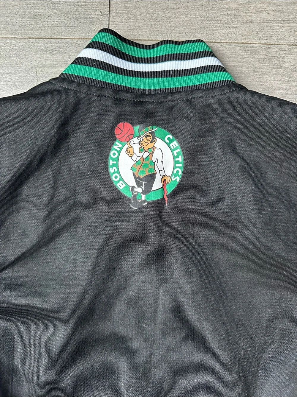 Juniors Unisex NBA Boston Celtics Basketball Snap Button Closure Jacket NWT M